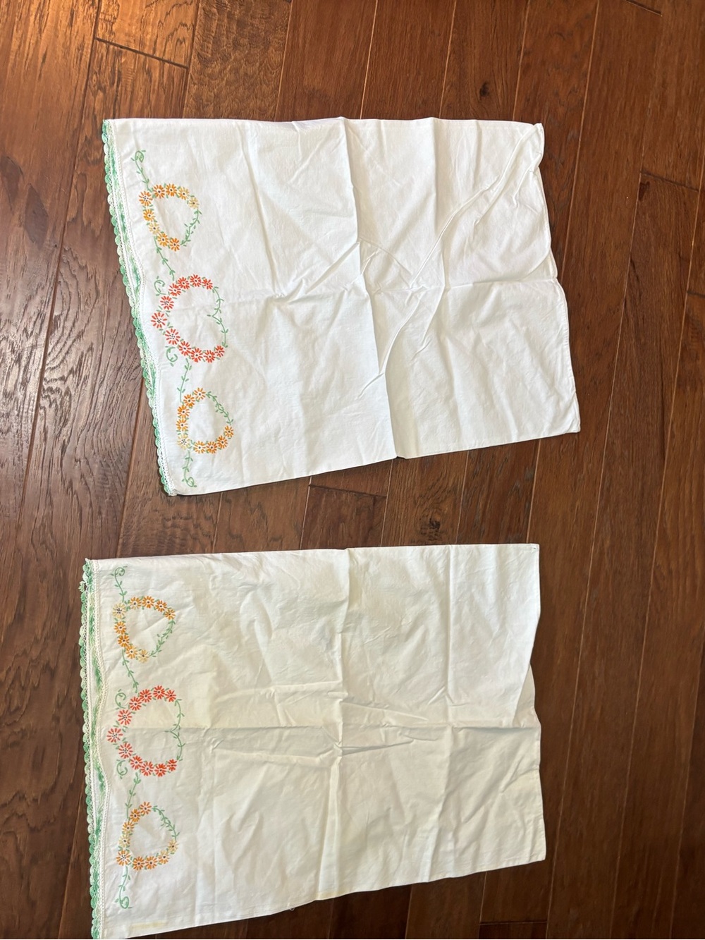 Vintage Hand Embroidered Pillowcases Pair White Cotton Floral Green Crochet